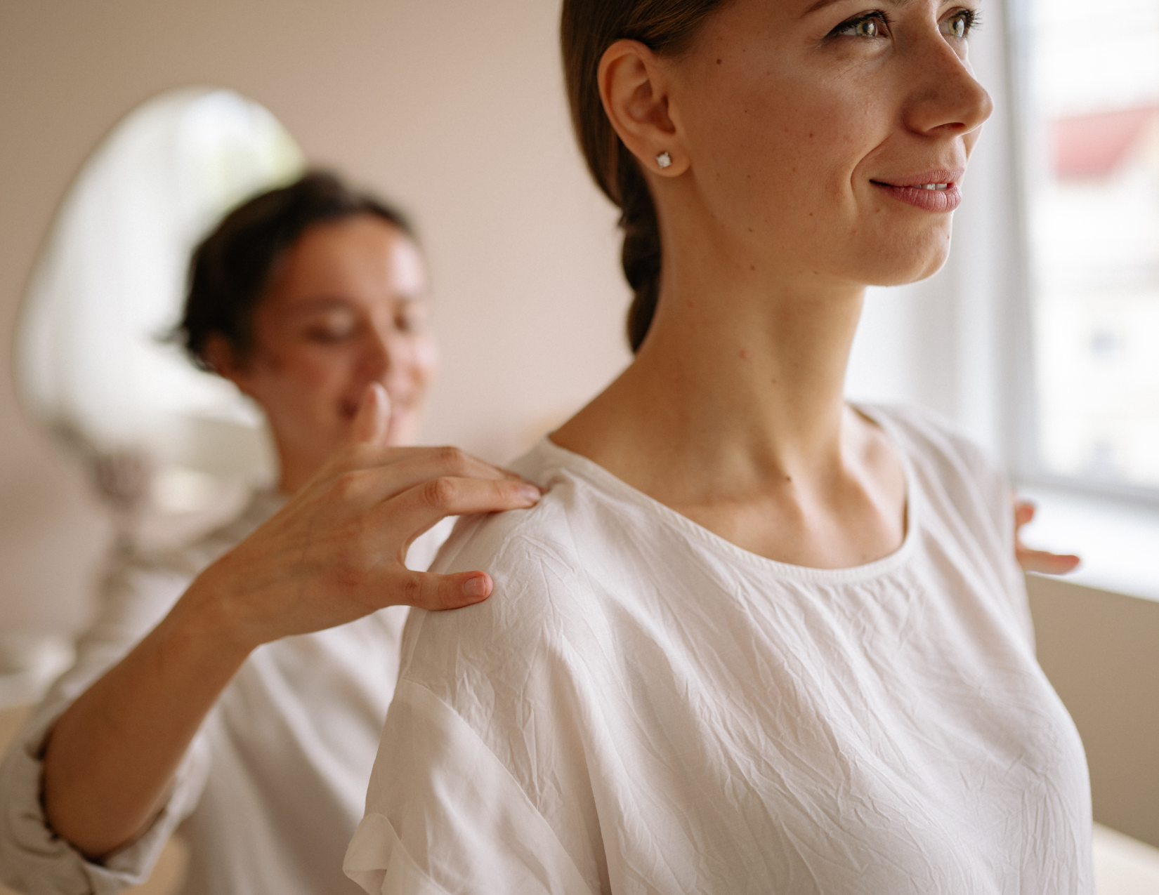 Frozen shoulder treatment at RehabOne Plus Clinic in Thornhill