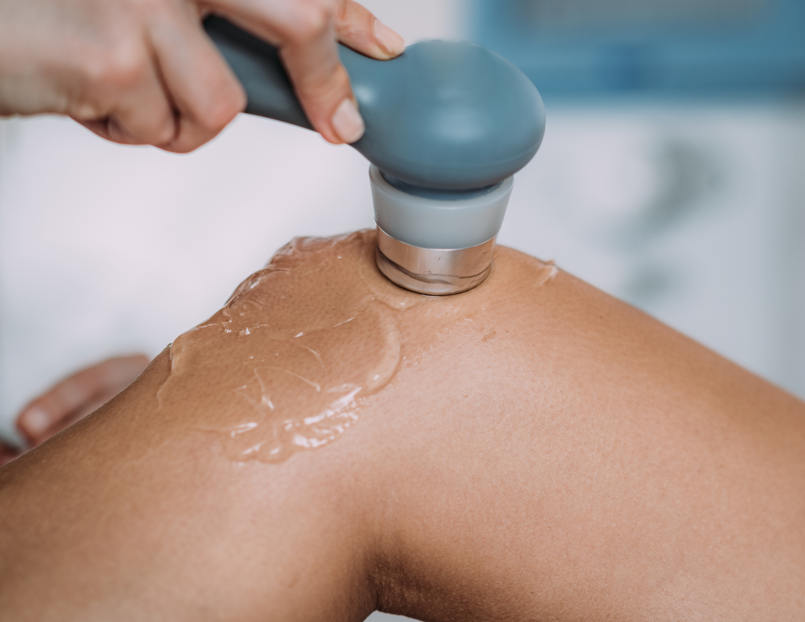Ultrasound therapy at RehabOne Plus Clinic in Thornhill